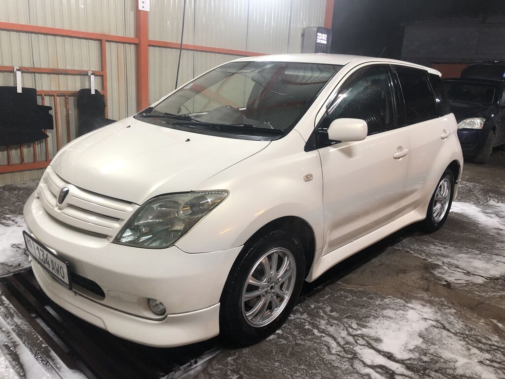 Toyota Ist: 2003 г., 1.5 л, Автомат, Бензин: фото 5
