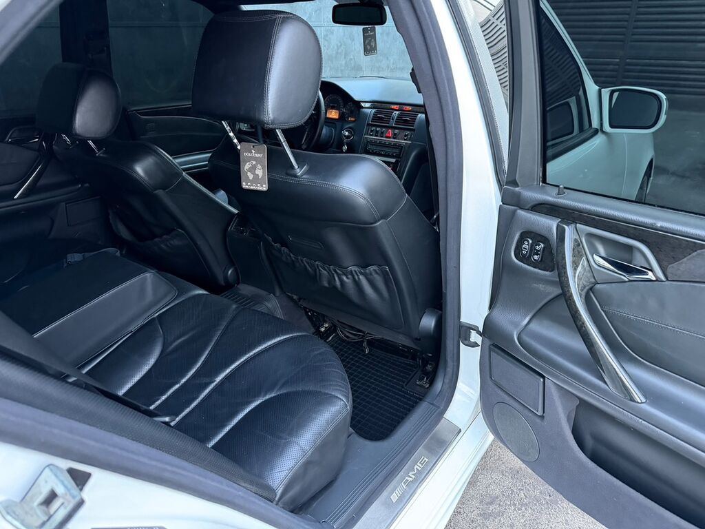 Mercedes-Benz E-класс AMG: 2001 г., 5.4 л, Автомат, Бензин, Седан: фото 6