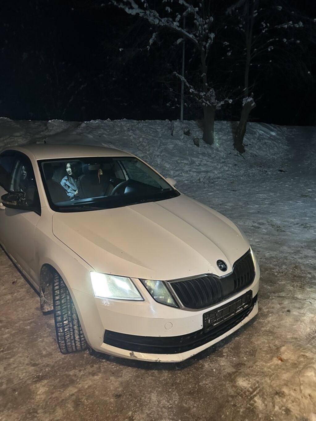 Skoda Octavia: 2018 г., 1.6 л, Автомат, Бензин, Седан: фото 6