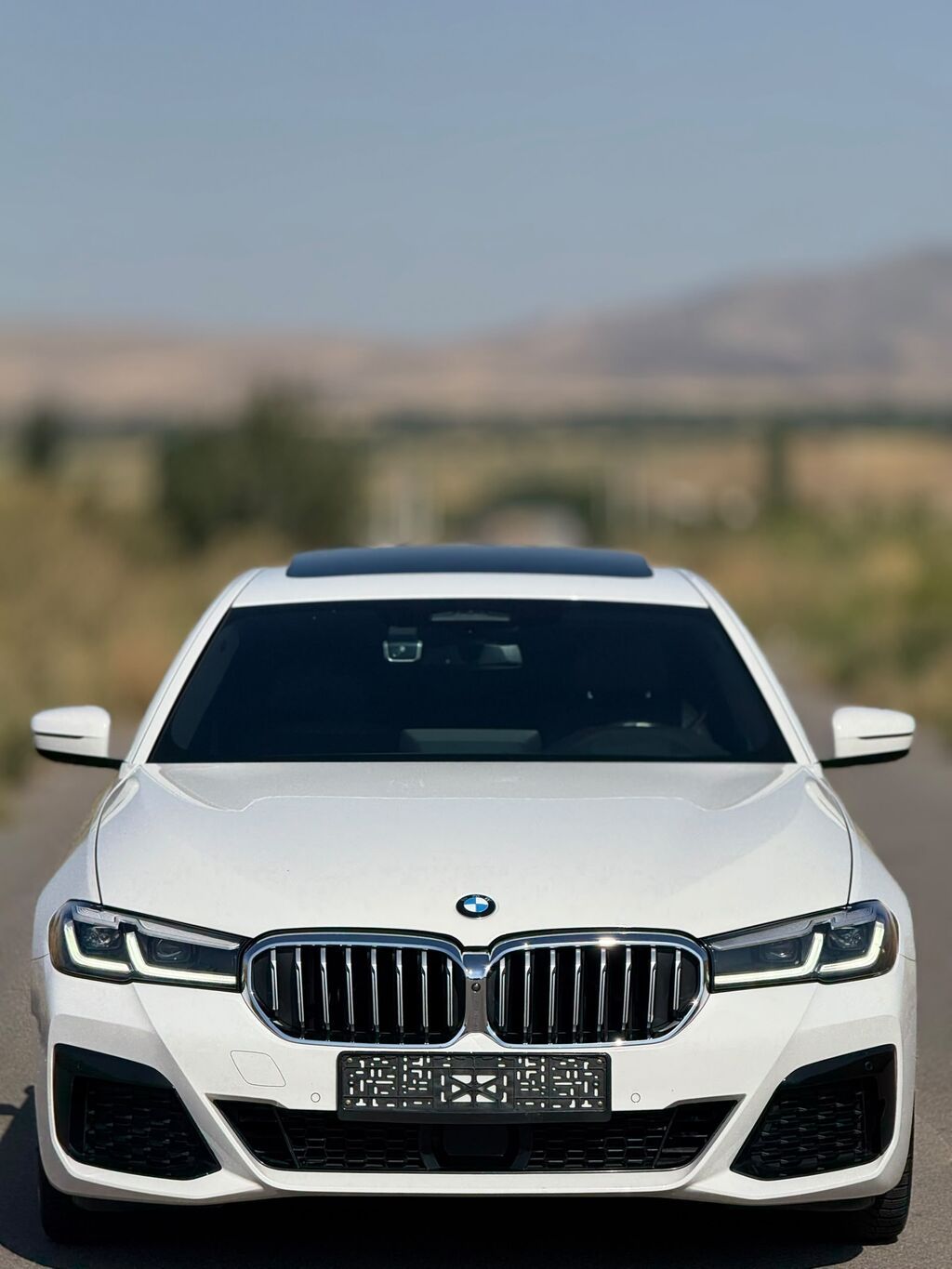 BMW 5 series: 2021 г., 2 л, Автомат, Бензин, Седан: фото 2