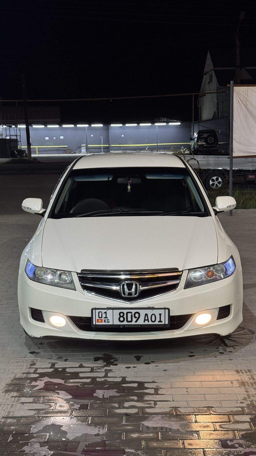 Honda Accord: 2005 г., 2.4 л, Автомат, Бензин, Универсал: фото 2