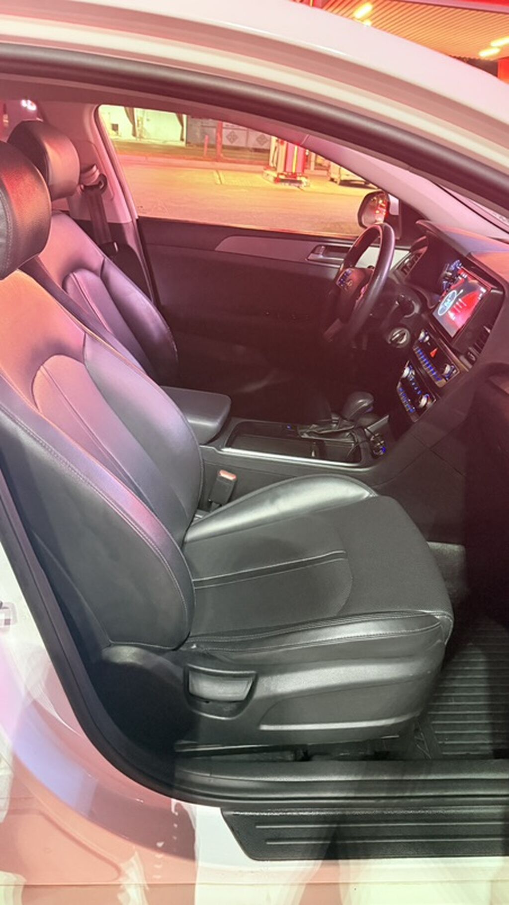 Hyundai Sonata: 2019 г., 2 л, Автомат, Газ, Седан: фото 7