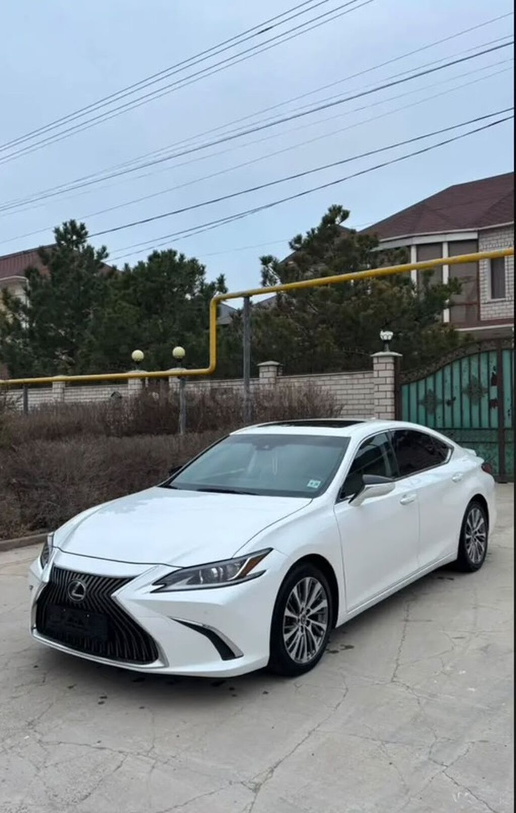 Lexus ES: 2019 г., 2.5 л, Автомат, Гибрид, Седан: фото 5