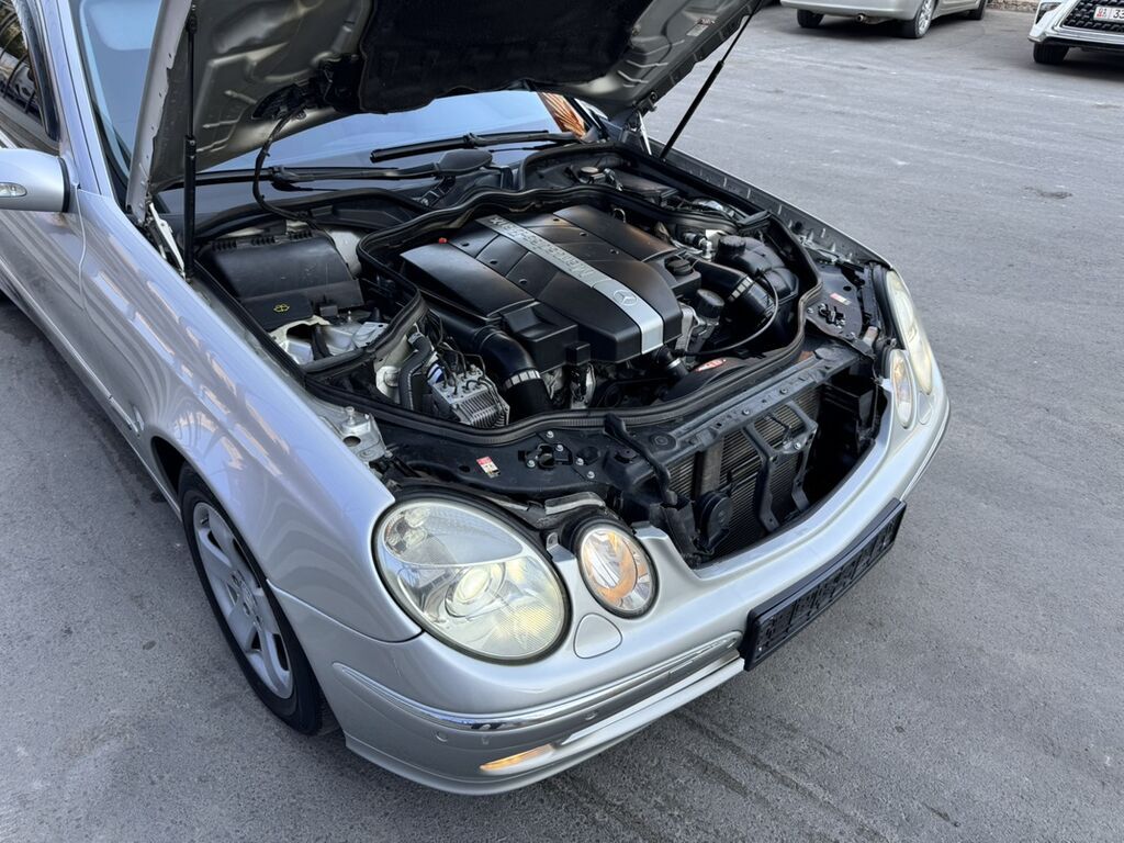 Mercedes-Benz E-Class: 2004 г., 3.2 л, Автомат, Бензин, Седан: фото 5