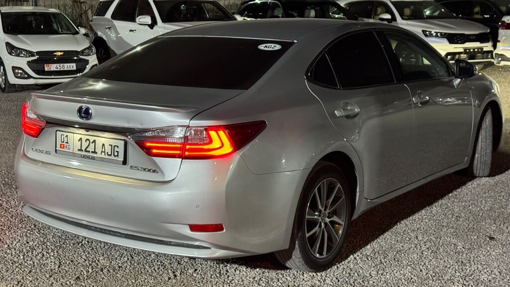 Lexus ES: 2016 г., 3.5 л, Автомат, Бензин, Седан: фото 6