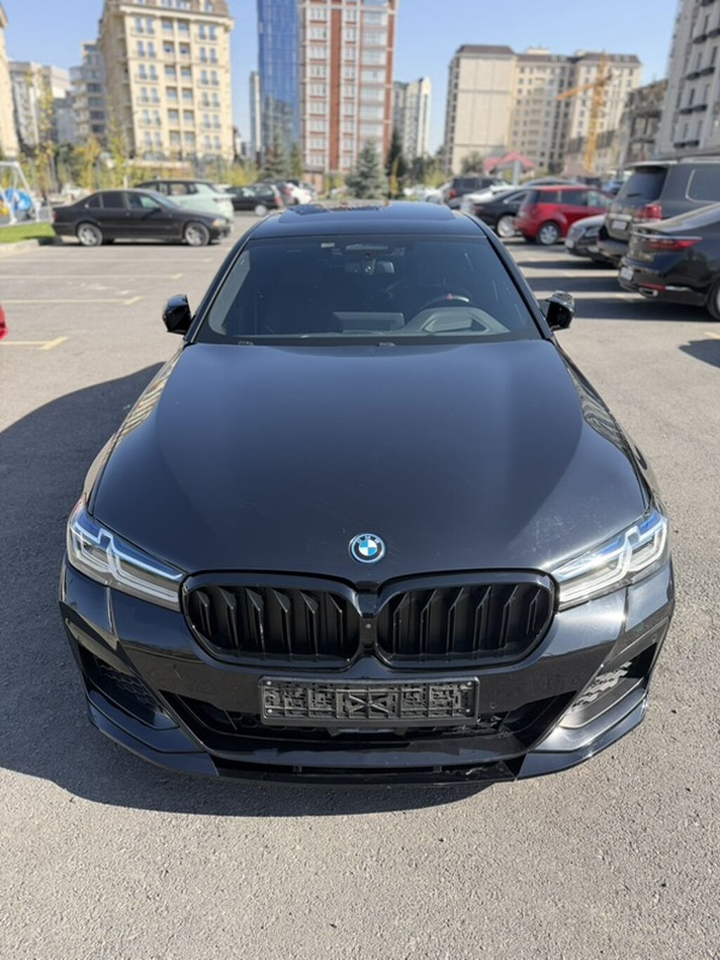 BMW 5 series: 2022 г., 2 л, Электромобиль, Седан: фото 3