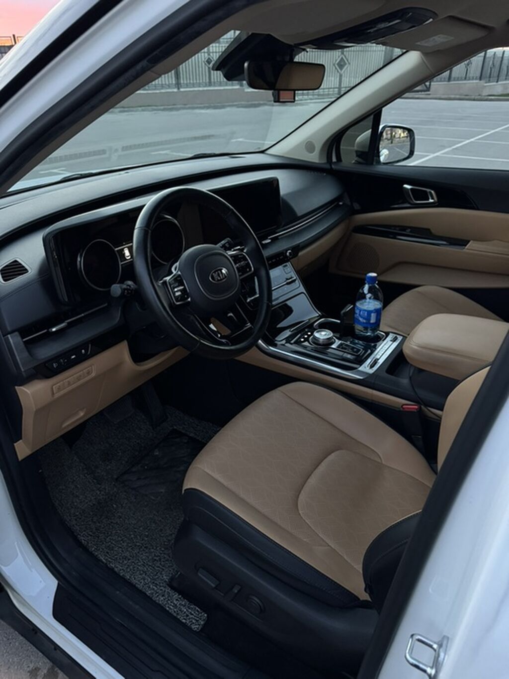 Kia Carnival: 2020 г., 2.2 л, Автомат, Дизель, Минивэн: фото 6