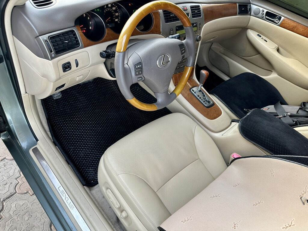 Lexus ES: 2005 г., 3.3 л, Автомат, Бензин, Седан: фото 8