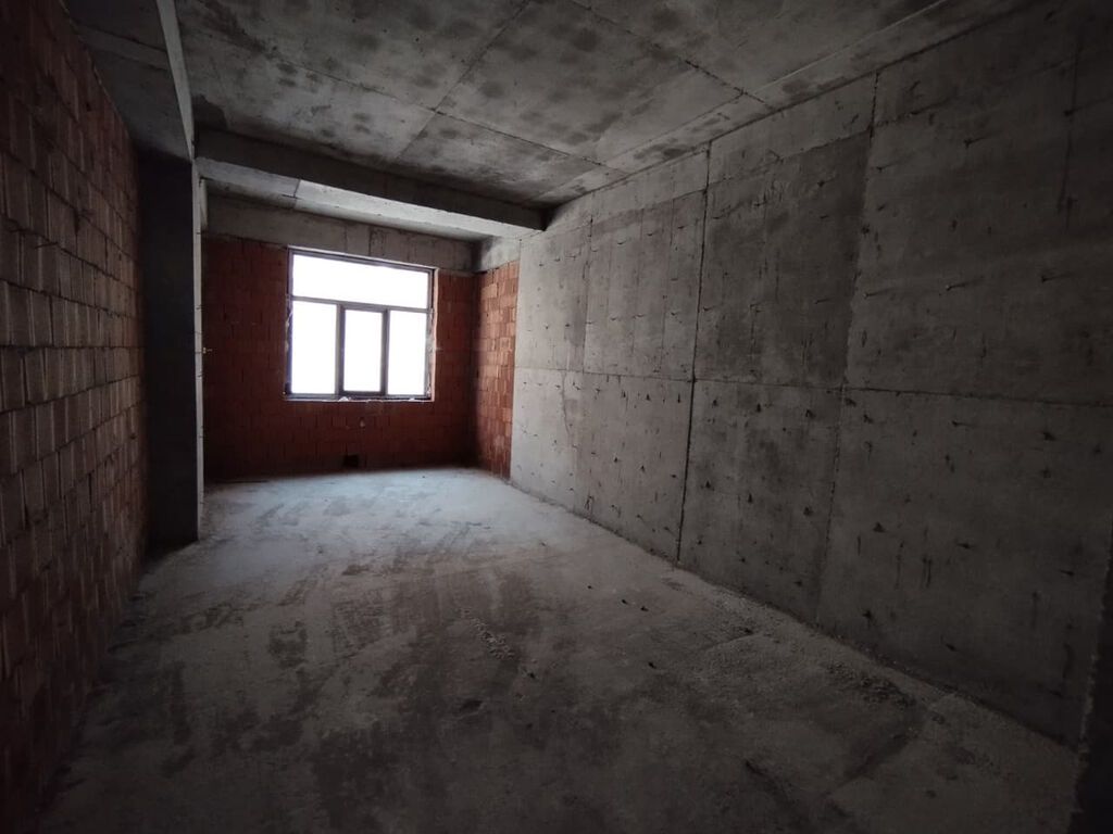 5 otaqlı, Yeni tikili, 296 kv. m
