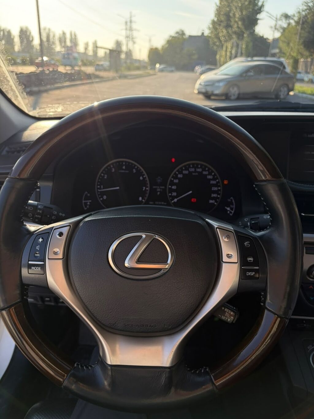 Lexus ES: 2014 г., 2.5 л, Автомат, Бензин, Седан: фото 7