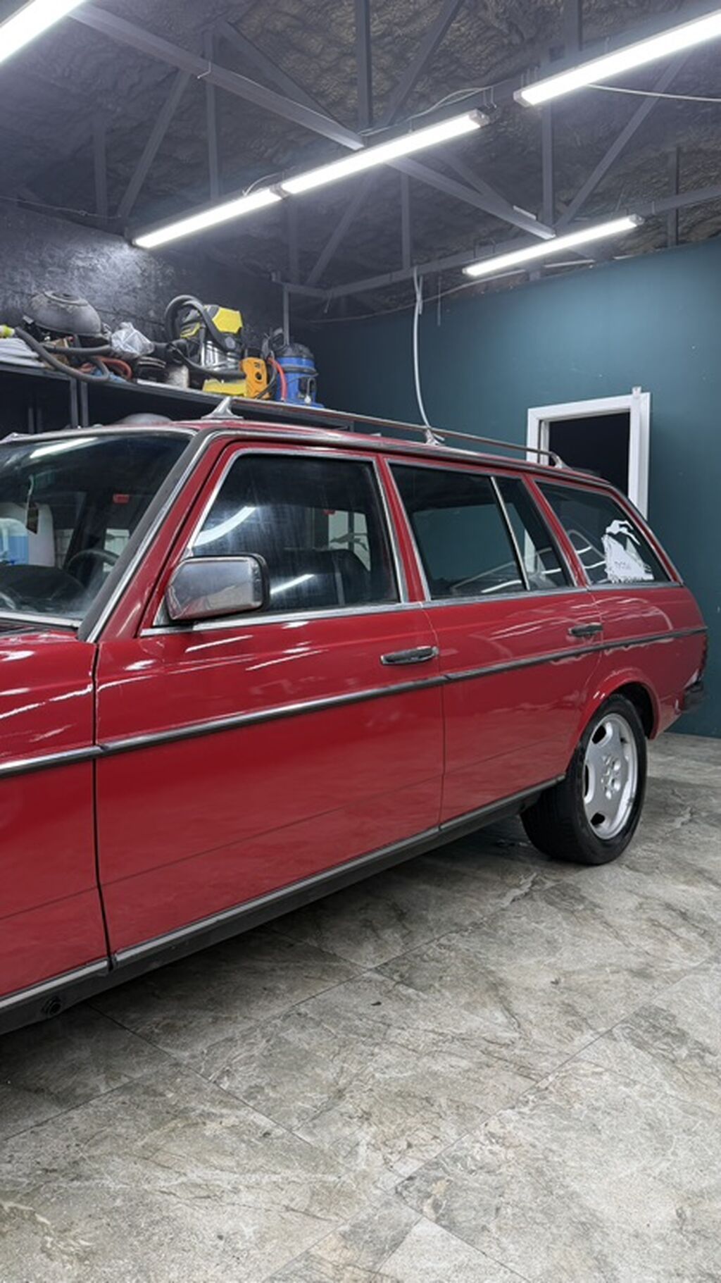 Mercedes-Benz W123: 1984 г., 3 л, Механика, Дизель, Универсал: фото 4
