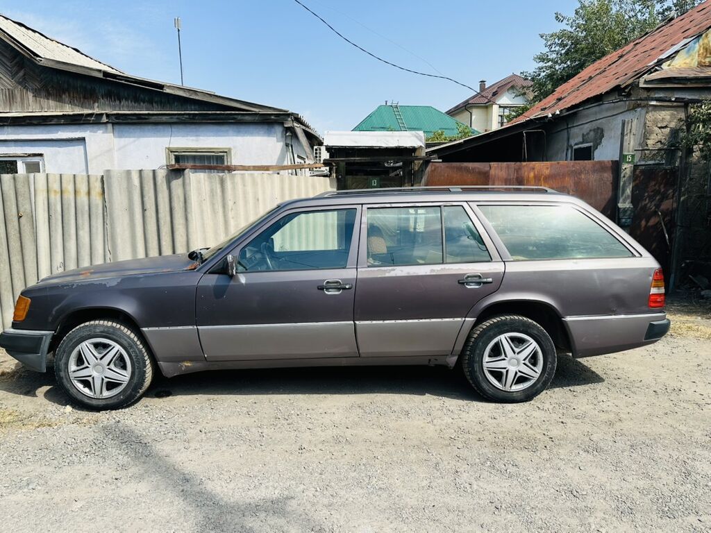 Mercedes-Benz W124: 1990 г., 2.9 л, Механика, Дизель, Универсал: фото 2
