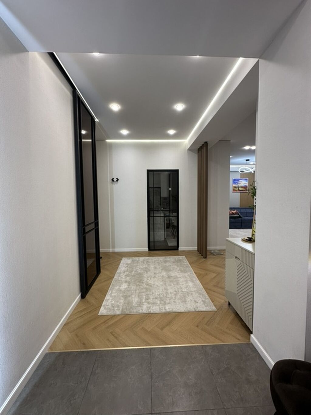 3 комнаты, 129 м², Элитка, 8 этаж, Дизайнерский ремонт: фото 4