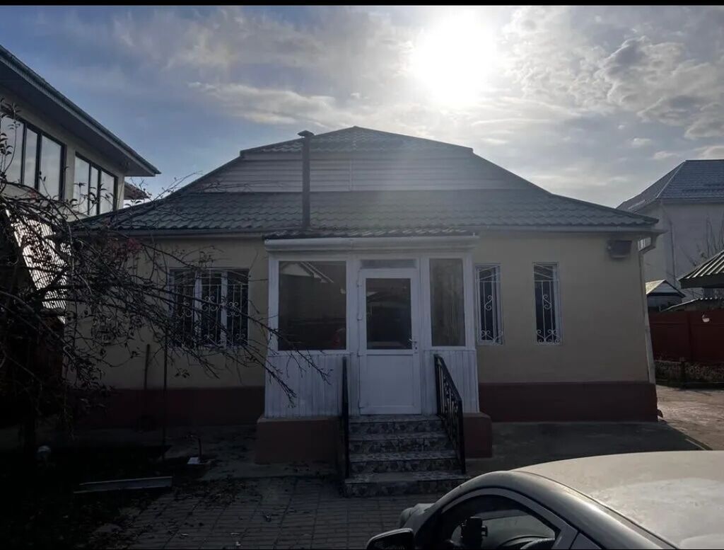 3 комнаты, 100 м², 4 соток, Бишкек, Арча-Бешик ж/м Собственник: фото 3