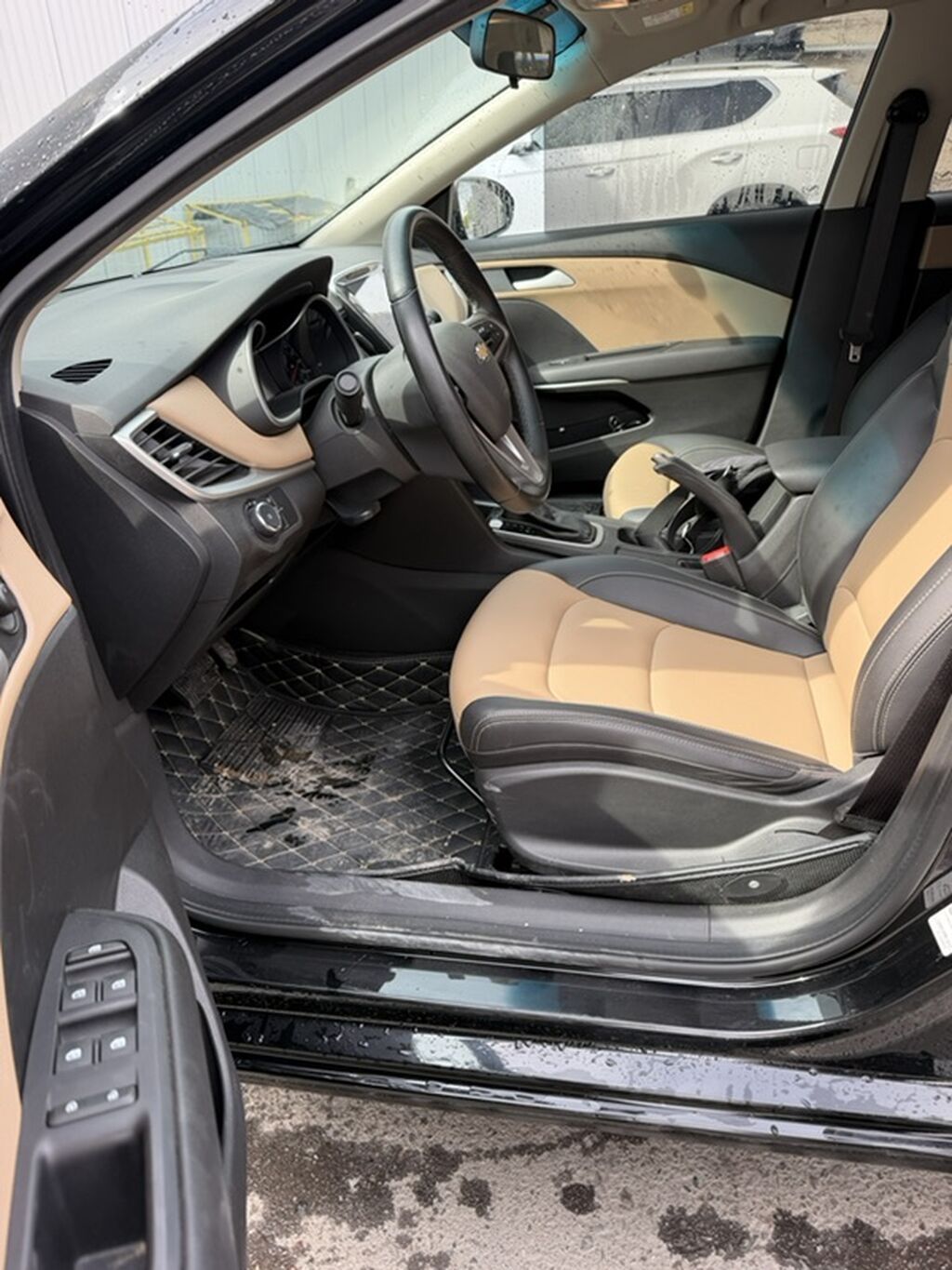 Chevrolet Monza: 2021 г., 1.5 л, Автомат, Бензин, Седан: фото 3
