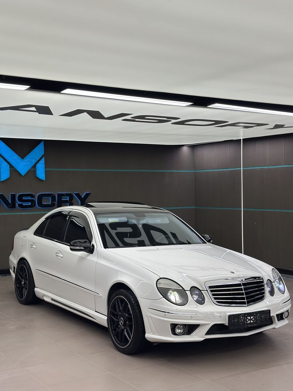 Mercedes-Benz E500 AMG 2003, японец: фото 3