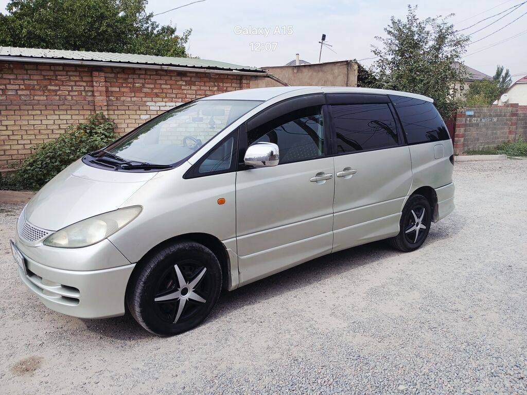 Toyota Estima: 2002 г., 2.4 л, Автомат, Бензин, Минивэн: фото 5