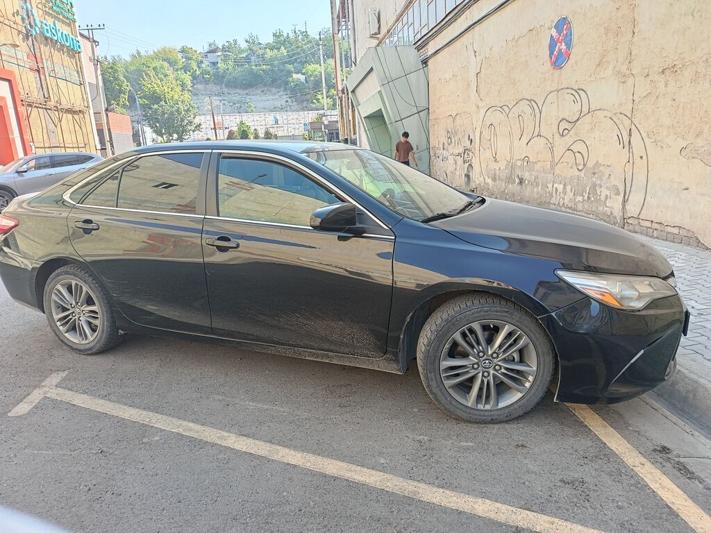 Toyota Camry: 2016 г., 2.4 л, Автомат, Бензин, Седан: фото 4