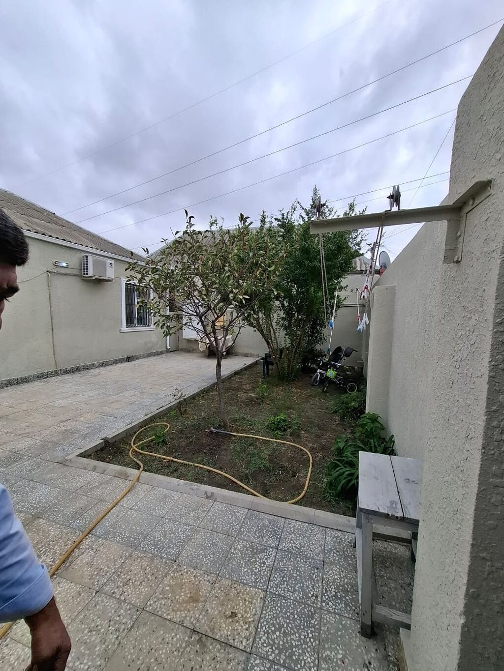 3 otaqlı, 70 kv. m, Yeni təmirli