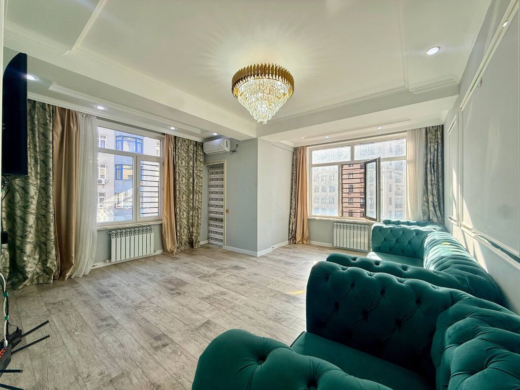 Продаю 3-комнатную квартиру, 95 м², Элитка (Ала-Арча): фото 2