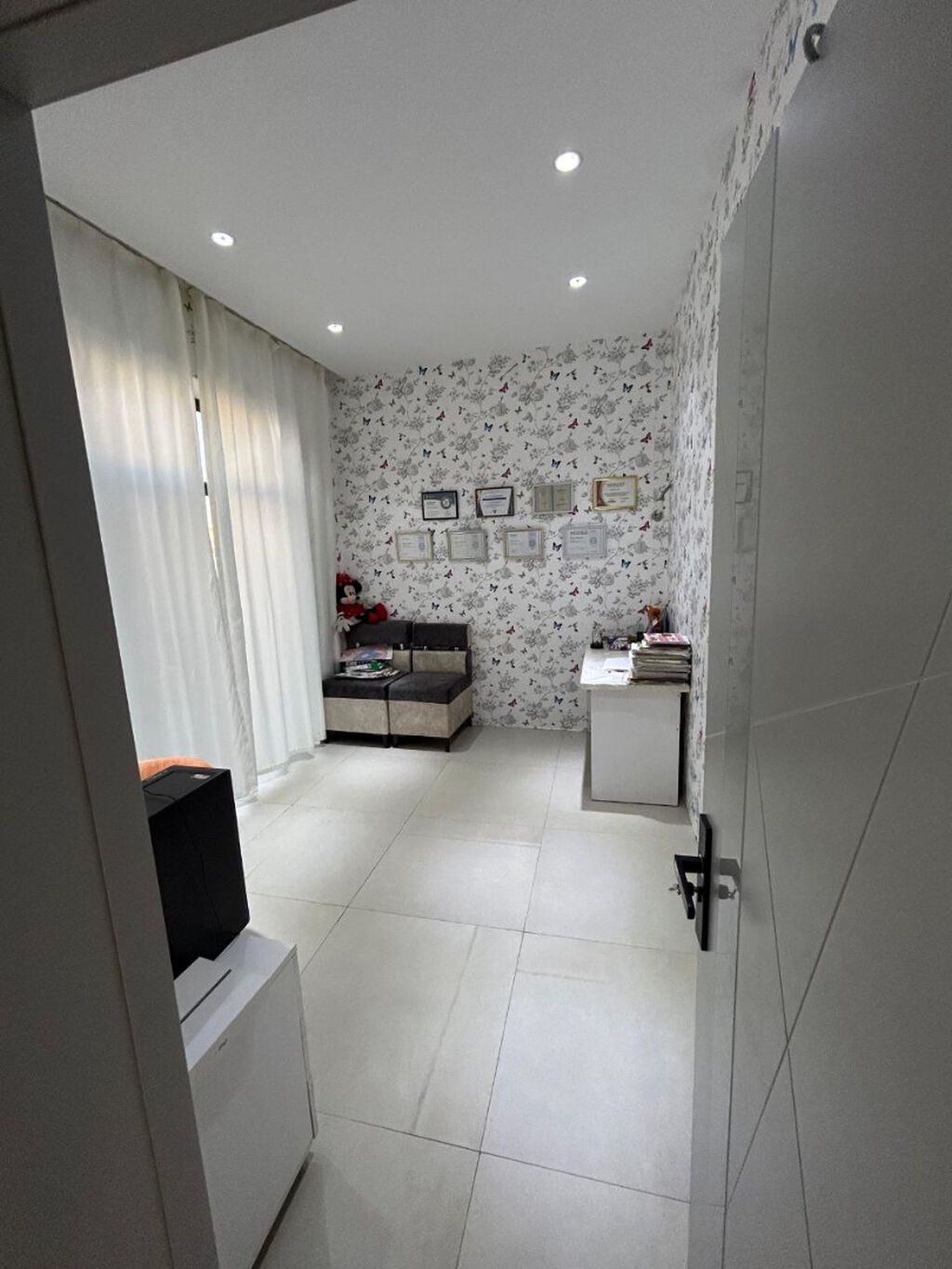 Buzovna 9 otaq, 347 kv. m, Yeni təmirli