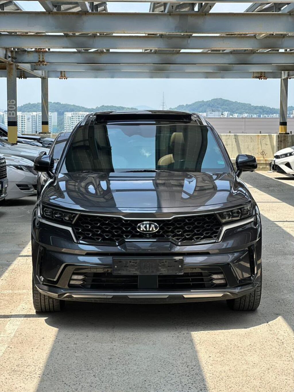 Kia Sorento 2022, кроссовер: фото 6