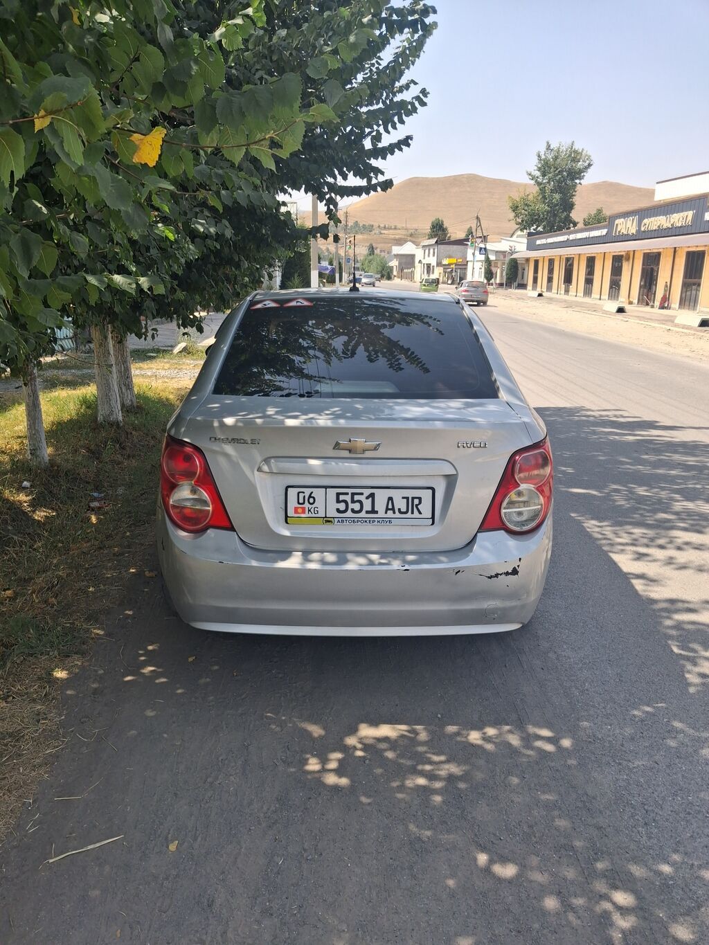 Продам Chevrolet Aveo 2012, автомат, 1.6 л: фото 6