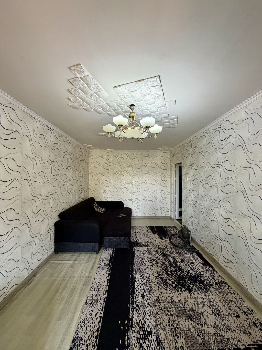 2 комнаты, 44 м², Зайнабетдинов мкр., 104 серия, 4 этаж, Евроремонт: фото 2