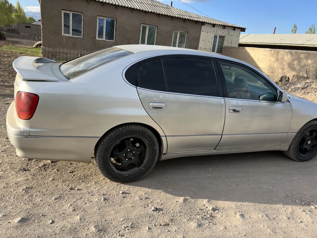 Lexus GS: 2001 г., Седан: фото 3