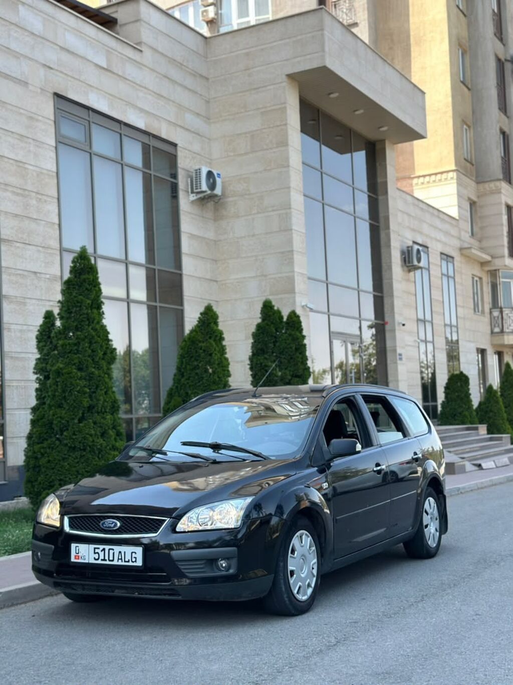 Ford Focus: 2007 г., 2 л, Механика, Бензин, Универсал: фото 4