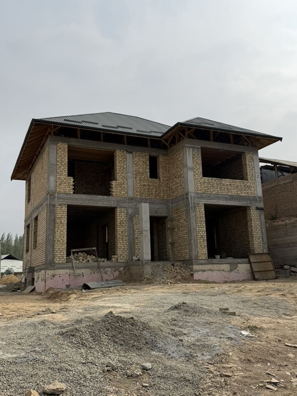 6 комнат и более, 300 м², 550 соток, Ош, Геологородок, Собственник: фото 3