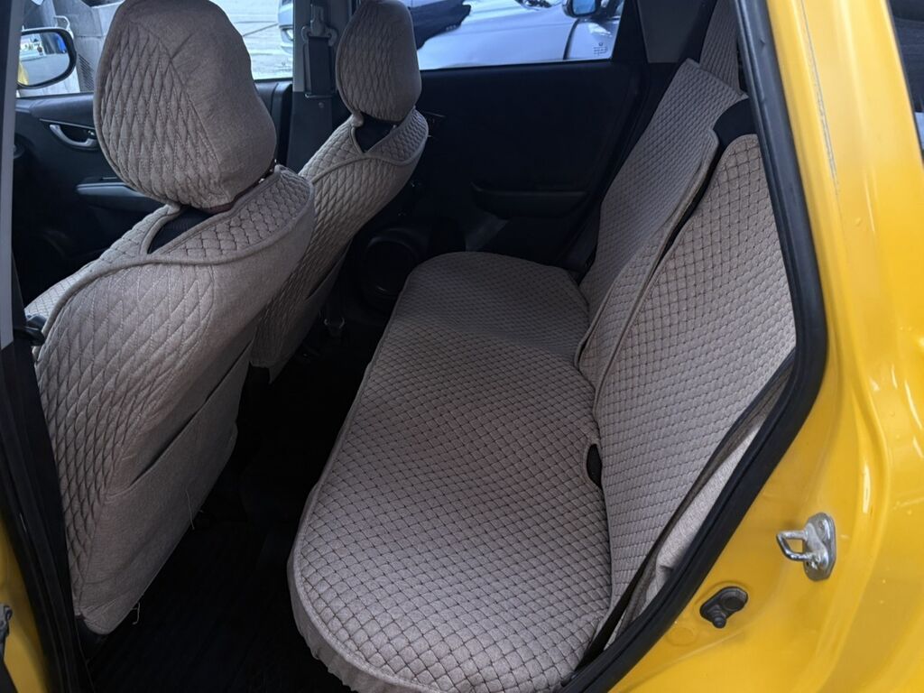 Honda Fit: 2009 г., 1.3 л, Робот, Бензин, Хэтчбэк: фото 6