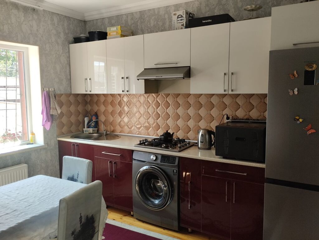 3 otaqlı, 75 kv. m, Orta təmir