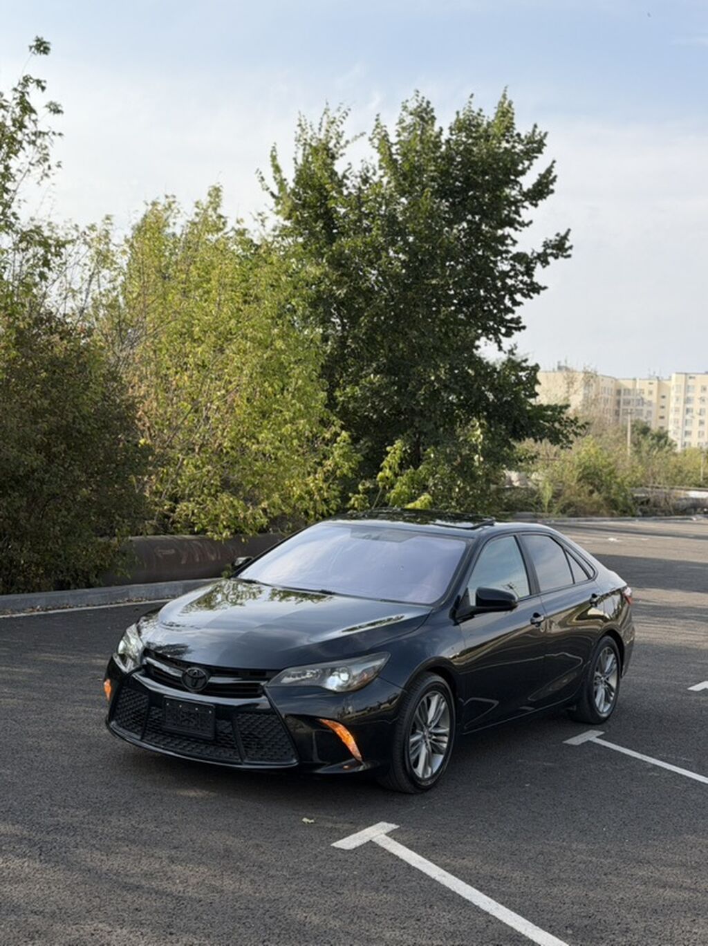 Toyota Camry: 2017 г., 2.5 л, Автомат, Бензин, Седан: фото 1