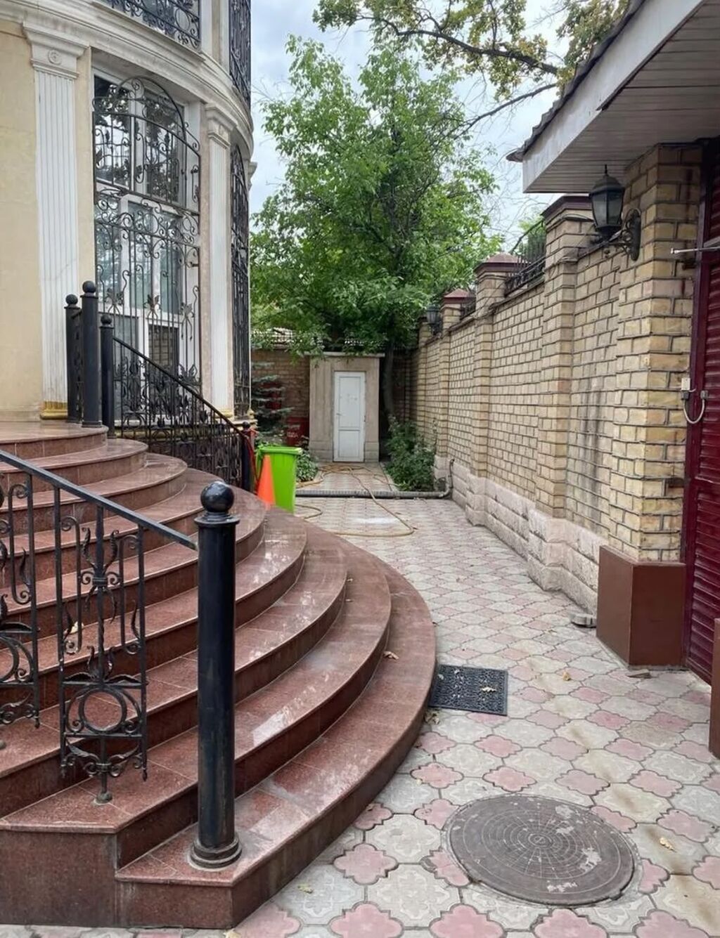 Сдаётся дом под офис или коммерцию на Тыныстанова, 700 м²: фото 2