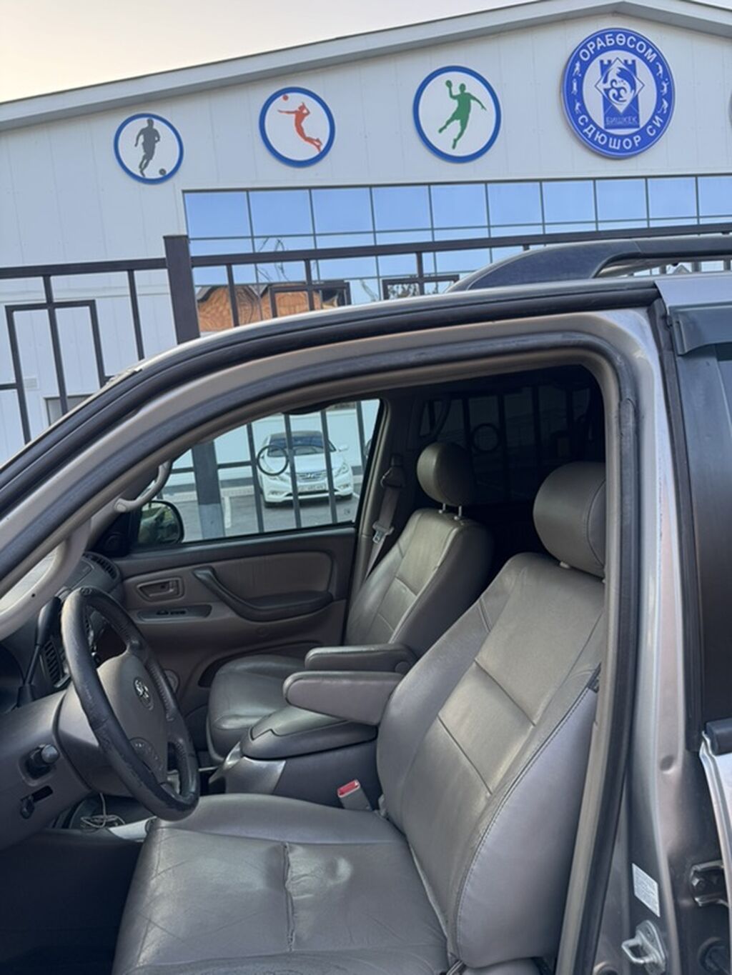 Toyota Sequoia: 2006 г., 4.7 л, Автомат, Бензин, Внедорожник: фото 5