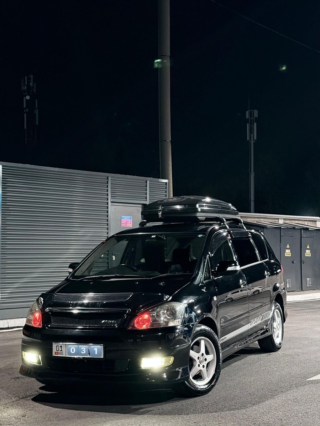 Toyota Ipsum