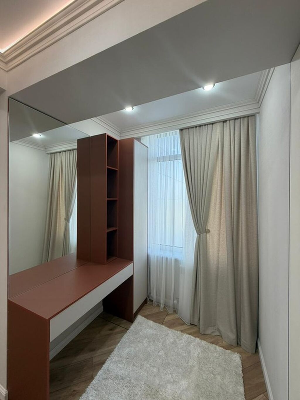 2 комнаты, 68 м², 108 серия, 10 этаж, Дизайнерский ремонт: фото 1