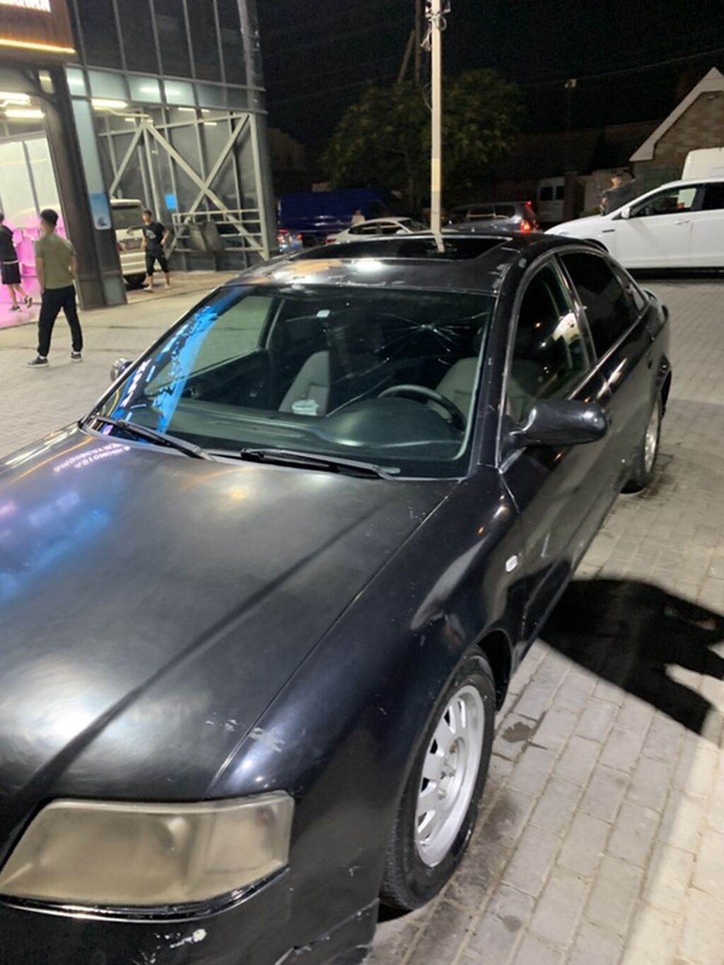 Audi A6: 1998 г., 2.8 л, Механика, Бензин, Седан: фото 5