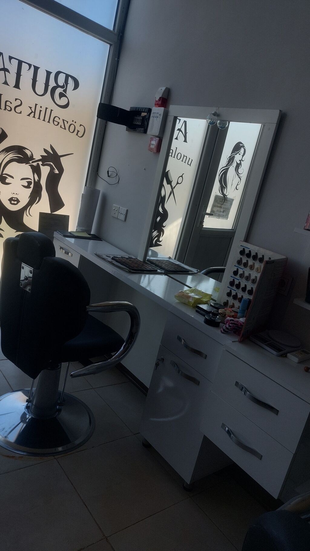 Peşəkar gözəllik salonu xidmətləri - 2