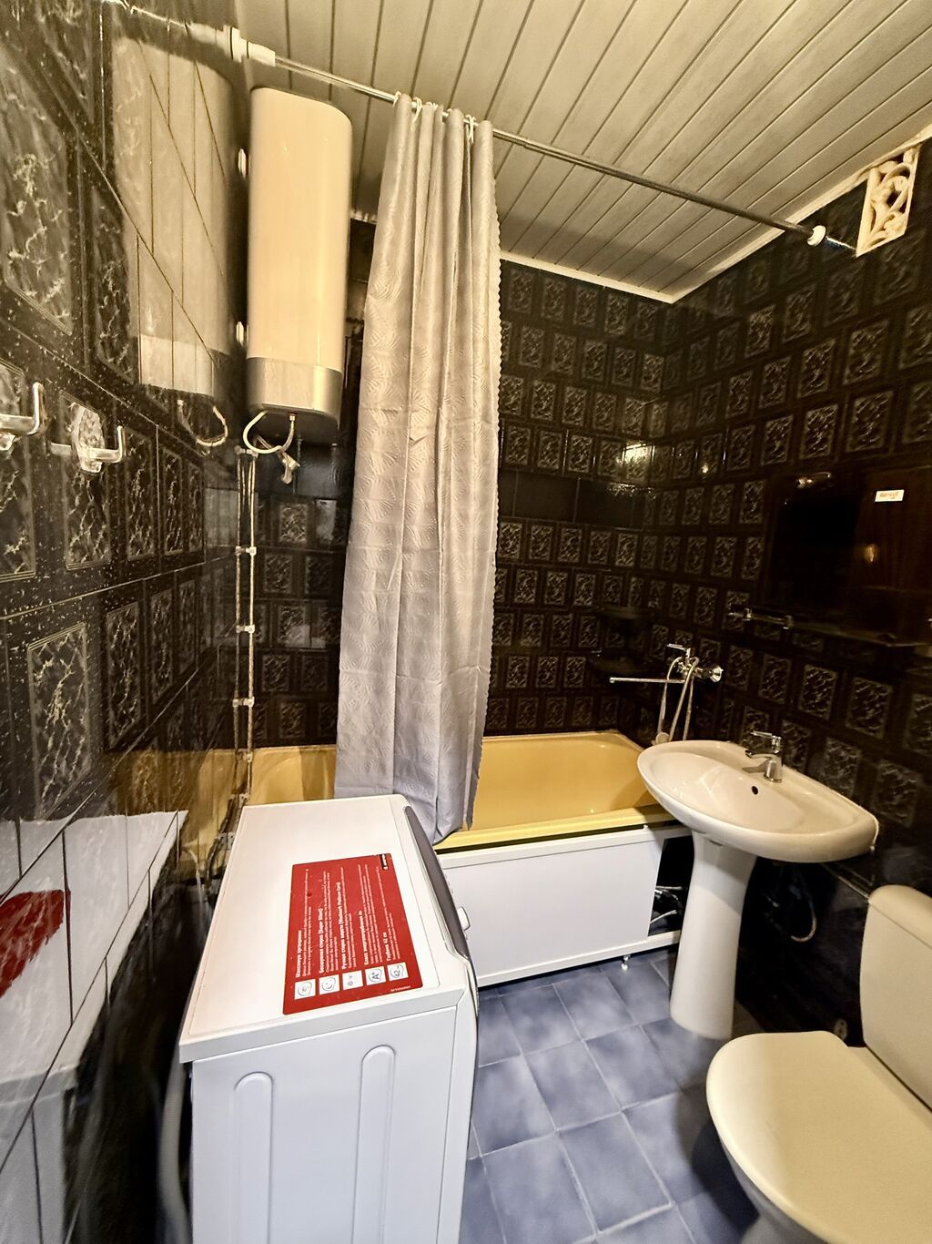 1 комната, 43 м², 12 мкр 106 серия, 4 этаж, Косметический ремонт: фото 6