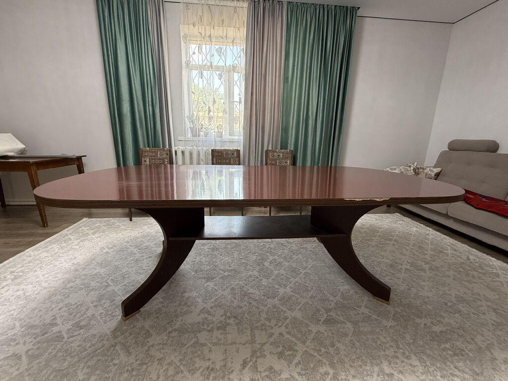 Продам стол в хорошем состоянии Длинна - 230см Ширина - 115см: фото 3