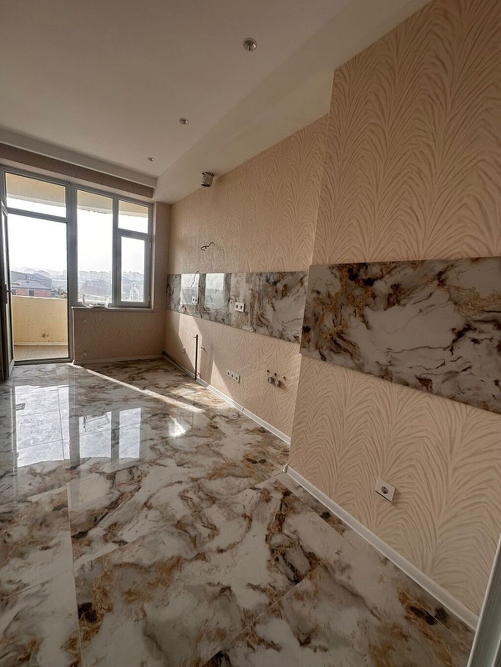 3 otaqlı, Yeni tikili, 102 kv. m