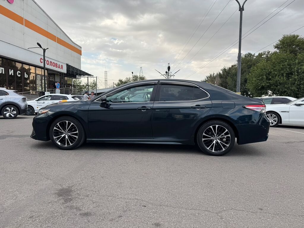 Toyota Camry: 2019 г., 2.5 л, Автомат, Бензин, Седан: фото 3