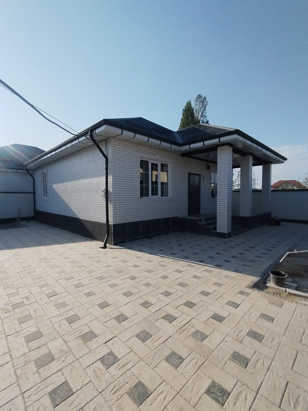Продается одноэтажный кирпичный дом с закрытым двором и высоким: фото 3