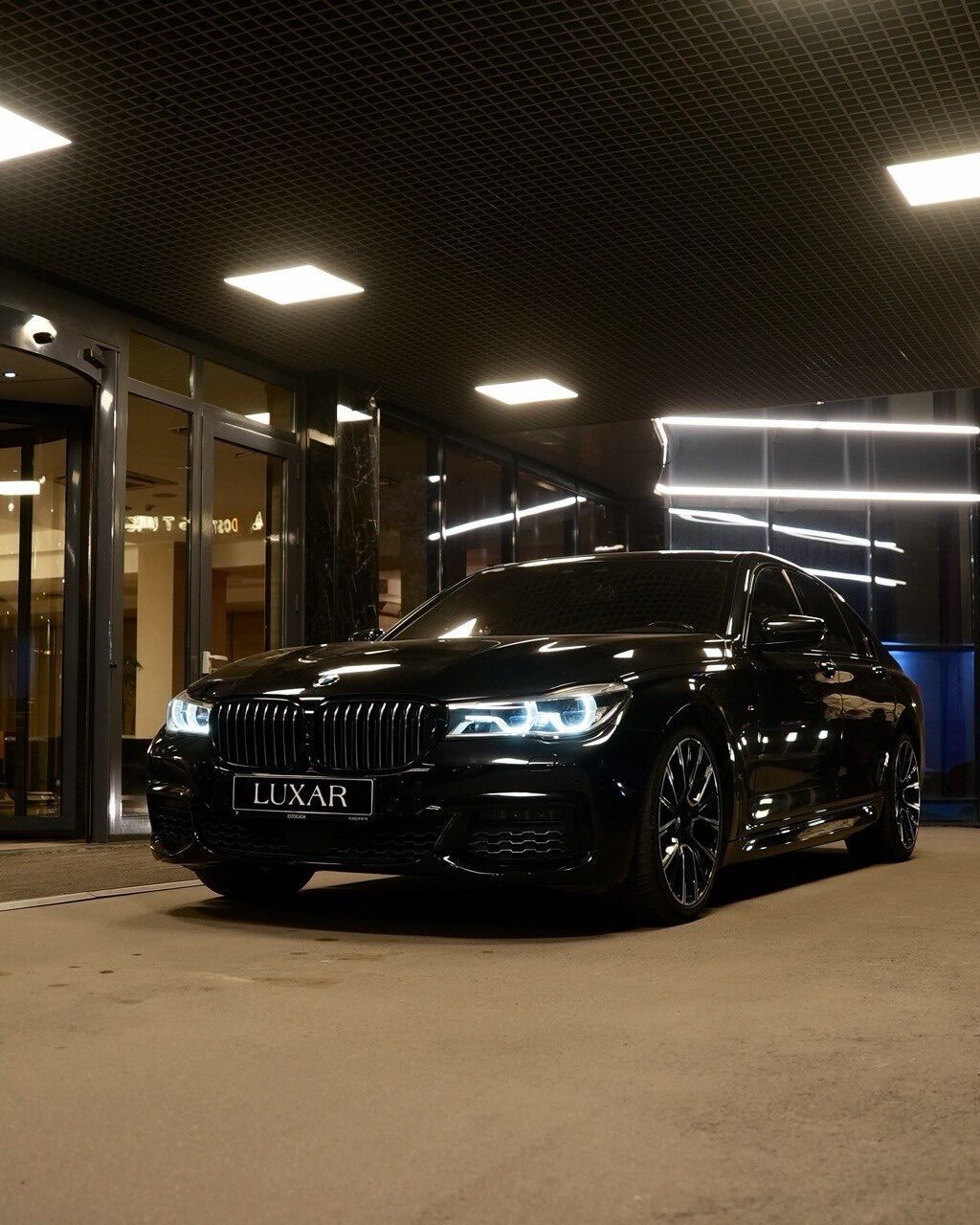 Сдаю BMW 7 series, На неделю, Без водителя, | Залог, Водительские права, От 18 лет: фото 7