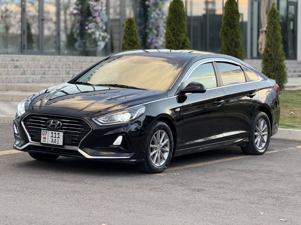 Hyundai Sonata: 2018 г., 2 л, Автомат, Газ, Седан: фото 2