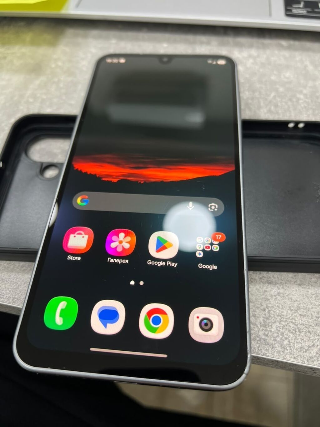 Samsung Galaxy A17, Б/у, 128 ГБ, цвет - Серебристый, 2 SIM: фото 3