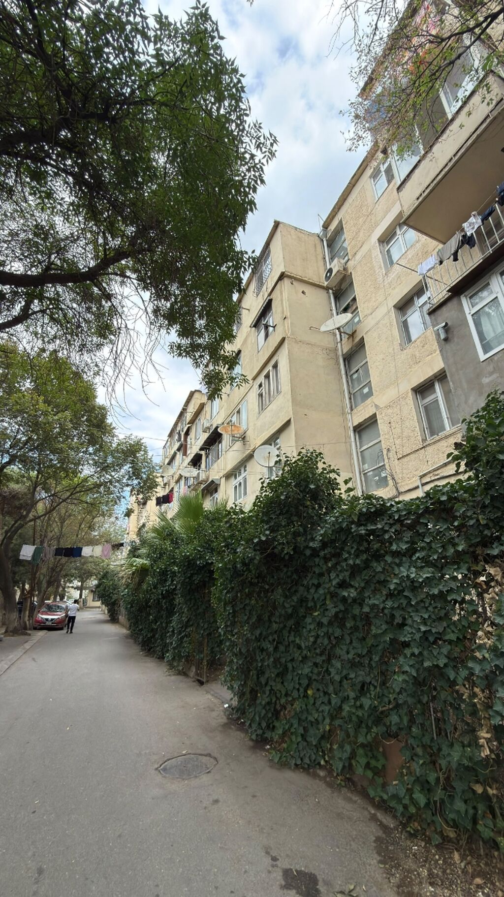 Bakı, Yasamal, 2 otaqlı, Köhnə tikili, m. 20 Yanvar, 60 kv. m