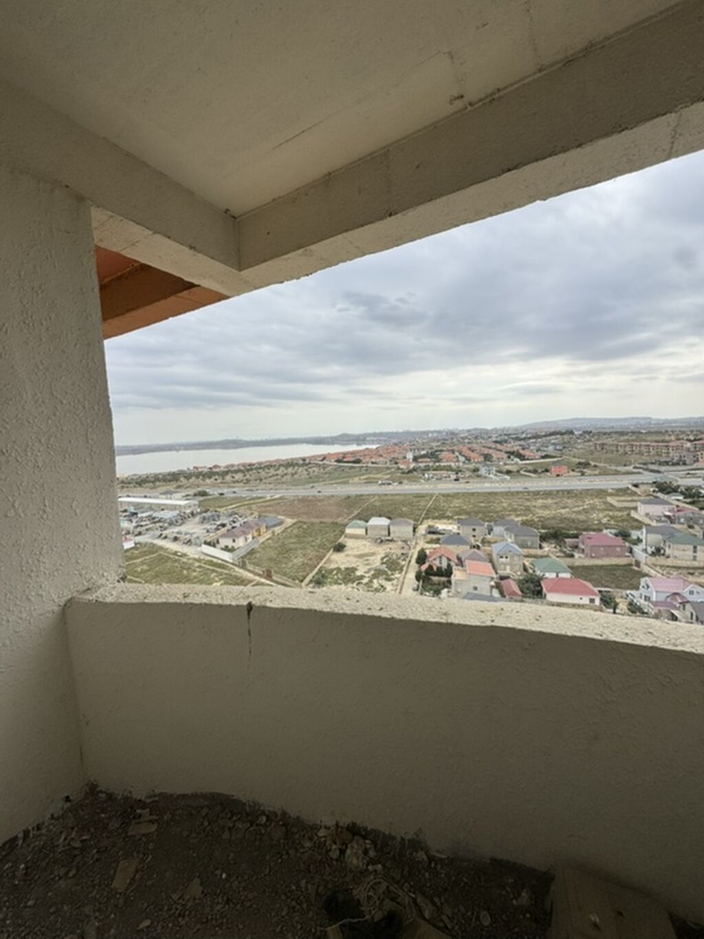 2 otaqlı, Yeni tikili, 84 kv. m